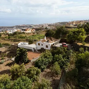 https://las-casitas-del-bebedero.tenerifehoteles.net